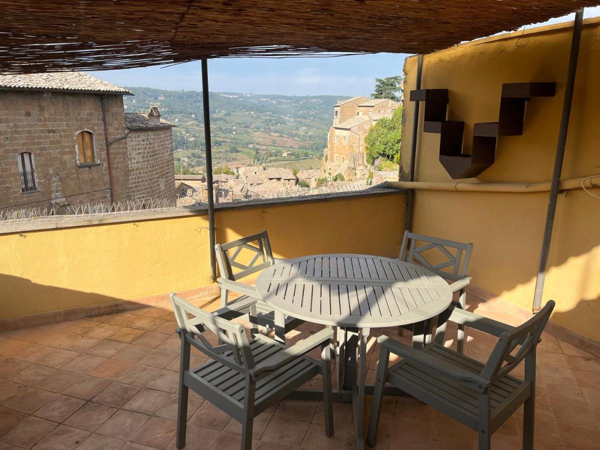 Appartamento Con Terrazzo Orvieto Exterior foto