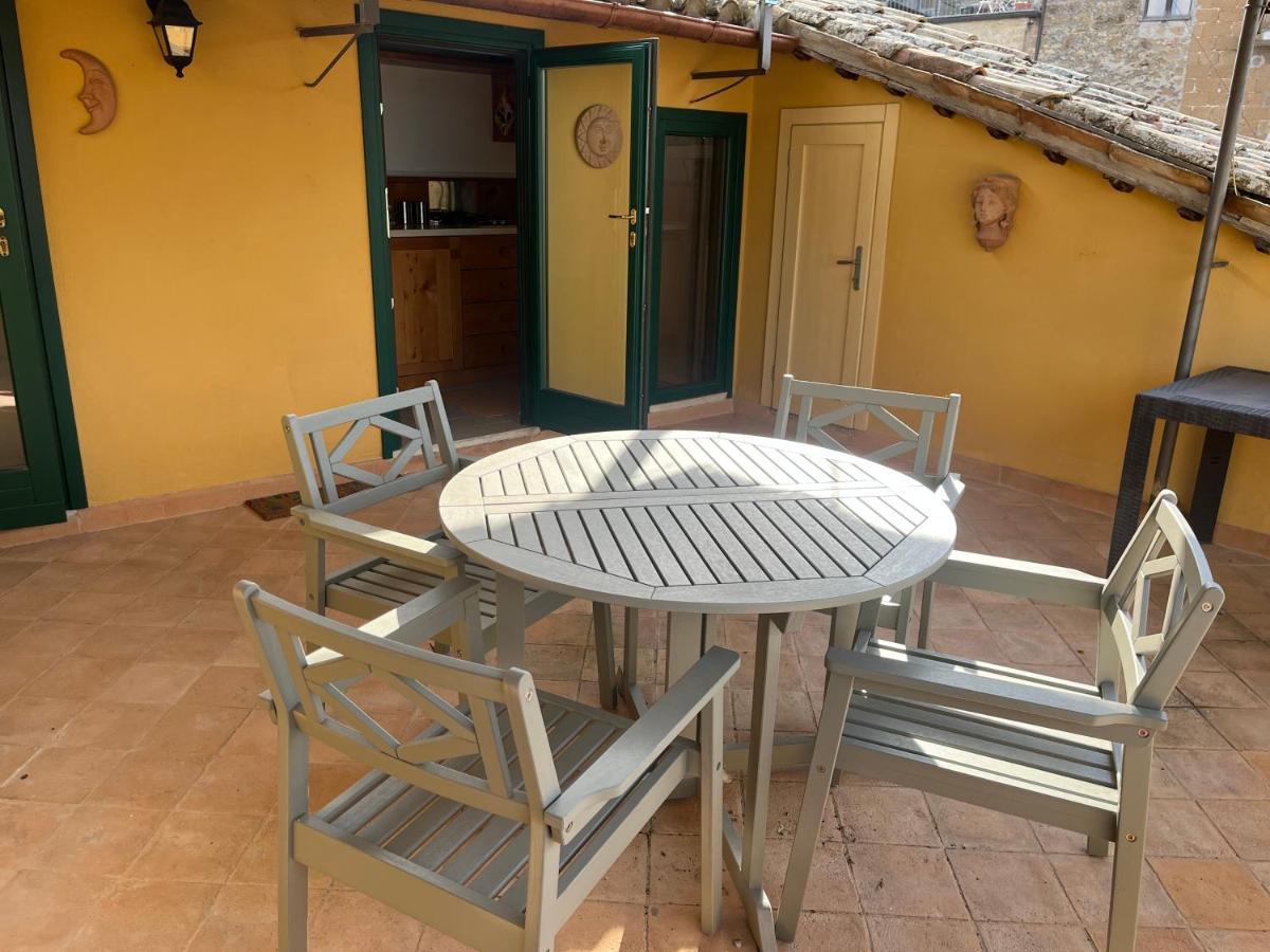 Appartamento Con Terrazzo Orvieto Exterior foto